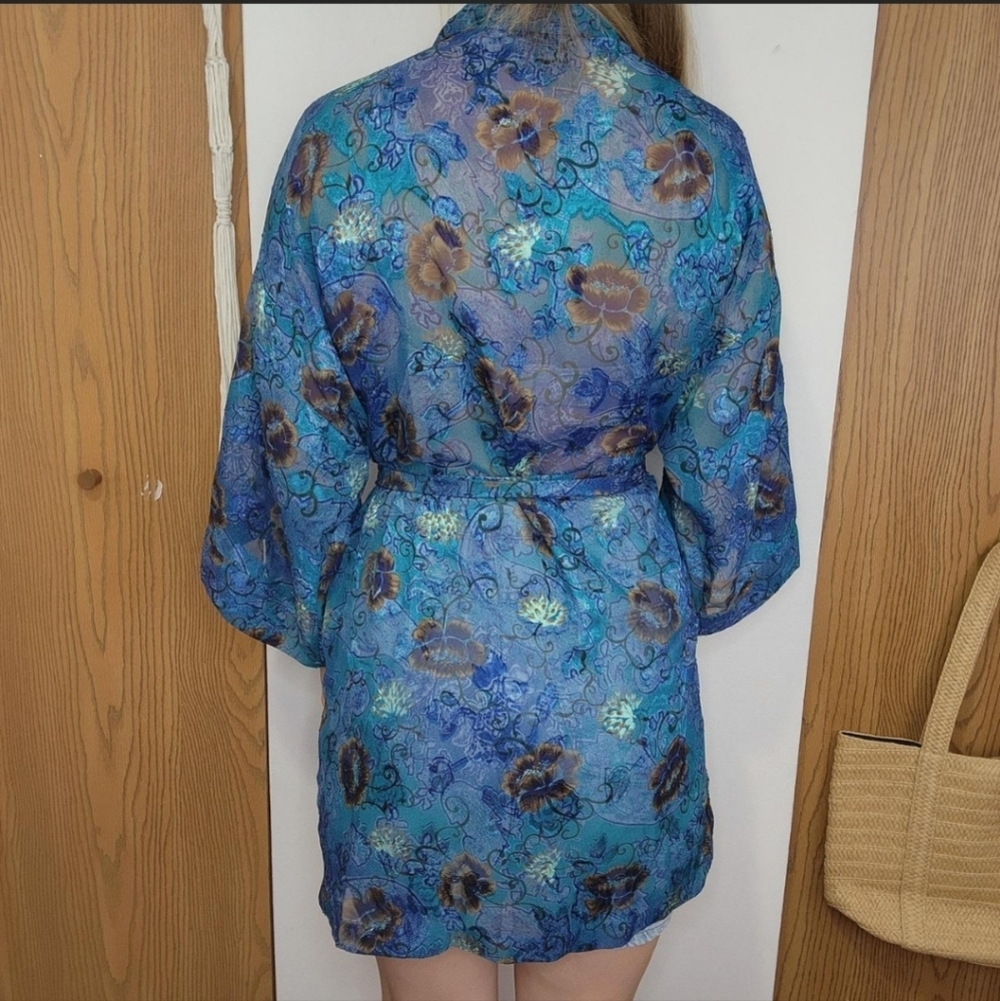 Vintage Inner Most Floral Mini Robe - Picture 2 of 4